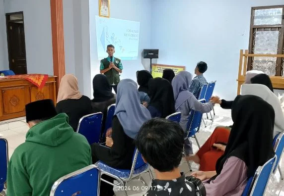 Sosialisasi Kebersihan Lingkungan dan Pengelolaan Sampah